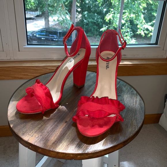 Red Heels - Picture 2 of 4